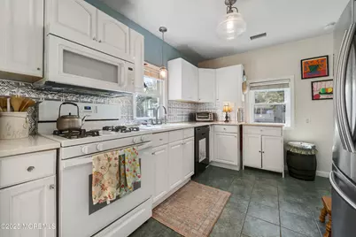 315 Tudor Avenue, Pine Beach, NJ 08741 - Photo 12