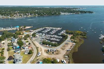 315 Tudor Avenue, Pine Beach, NJ 08741 - Photo 38