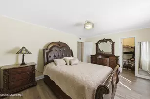 6 Woodmere Ct, Freehold, NJ 07728 - Photo 14