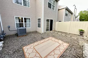 64 Picket Pl, Freehold, NJ 07728 - Photo 28