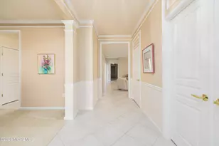 467 Bluebird Dr, Monroe Township, NJ 08831 - Photo 10