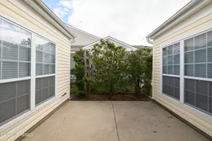 467 Bluebird Dr, Monroe Township, NJ 08831 - Photo 8