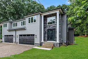 21 Pension Hill Rd, Englishtown, NJ 07726 - Photo 2