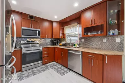 39 School Road W, Marlboro Township, NJ 07746 - Photo 14