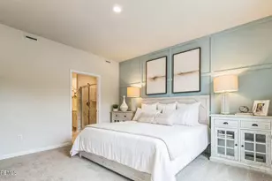 25 Penny Ln, Neptune Township, NJ 07753 - Photo 18