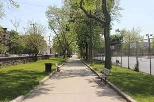 861 Summit Ave, Jersey City, NJ 07307 - Photo 18