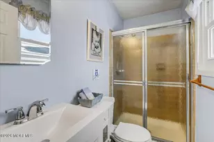 53 Chesterfield Ln, Toms River Township, NJ 08757 - Photo 16