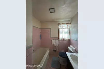 325 Sharon Road, Robbinsville Township, NJ 08691 - Photo 6