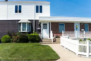 5 Vine Ct, Long Branch, NJ 07740 - Photo 4