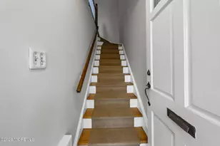 105 Manor Dr, Red Bank, NJ 07701 - Photo 20