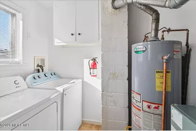 8 View Drive, Brick, NJ 08723 - Photo 12