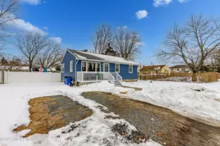 117 W Arverne Ave, Ocean Gate, NJ 08740 - Photo 4