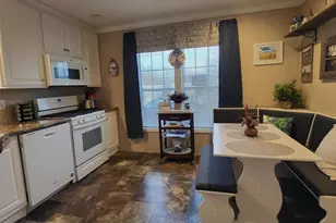 9 Shorehaven Rd, Hazlet Township, NJ 07730 - Photo 6