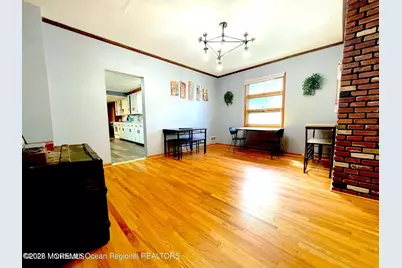 137 Oakland Street, Red Bank, NJ 07701 - Photo 16