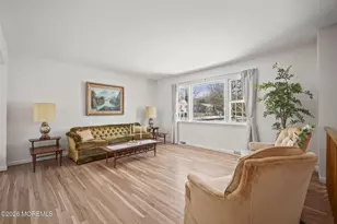 36 Ruth Pl, Eatontown, NJ 07724 - Photo 4