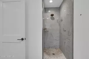 45 Borden Ave, Asbury Park, NJ 07712 - Photo 30