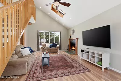 15 McQueen Boulevard, Farmingdale, NJ 07727 - Photo 10