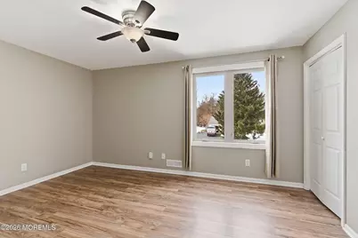 15 McQueen Boulevard, Farmingdale, NJ 07727 - Photo 34