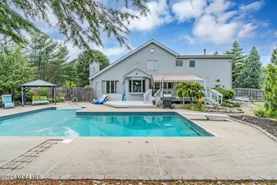 15 McQueen Boulevard, Farmingdale, NJ 07727 - Photo 42