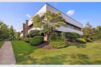 257 Monmouth Road #1B & 2B, Oakhurst, NJ 07755 - Photo 4