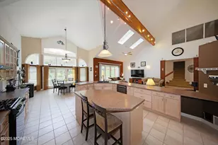 15 Gun Club Rd, Tinton Falls, NJ 07712 - Photo 10