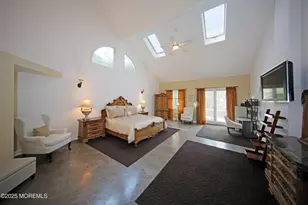 15 Gun Club Rd, Tinton Falls, NJ 07712 - Photo 18