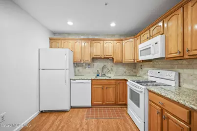 110 Amberly Drive #A, Manalapan Township, NJ 07726 - Photo 10