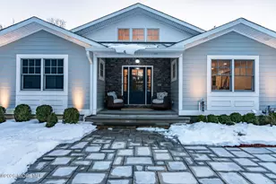 2 Tulip Tree Ln, Rumson, NJ 07760 - Photo 2