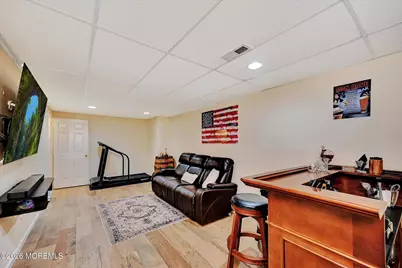 2902 Kapalua Court, Freehold, NJ 07728 - Photo 18