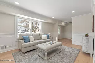 4 Templer Way, Hazlet Township, NJ 07730 - Photo 8