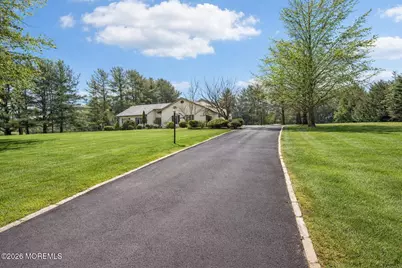 4 Cuomo Court, Millstone Township, NJ 08535 - Photo 2