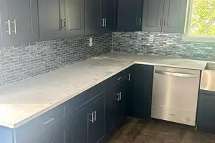 529 Queen St, Woodbury, NJ 08096 - Photo 4