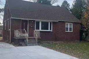 529 Queen St, Woodbury, NJ 08096 - Photo 2