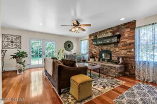 41 South Ave, Atlantic Highlands, NJ 07716 - Photo 10