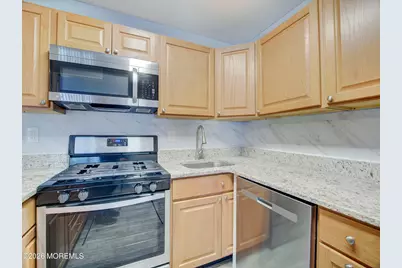 130 Applegate Lane #130, East Brunswick Township, NJ 08816 - Photo 10