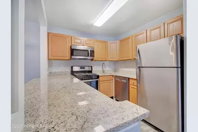 130 Applegate Lane #130, East Brunswick Township, NJ 08816 - Photo 8