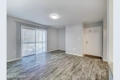 130 Applegate Lane #130, East Brunswick Township, NJ 08816 - Photo 14