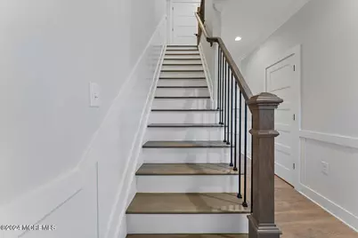 545 Halliard Avenue, Beachwood, NJ 08722 - Photo 6