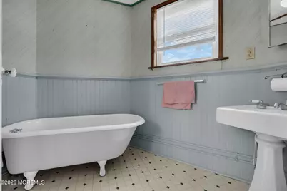 106 8th Avenue, Belmar, NJ 07719 - Photo 18