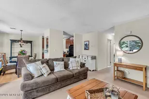 129 Gettysburg Ln, Holmdel, NJ 07733 - Photo 8