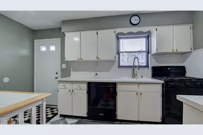301 Spring Street #19, Red Bank, NJ 07701 - Photo 6