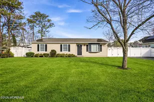 1033 Birmingham Ave, Toms River Township, NJ 08757 - Photo 2