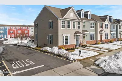 62 American Way, Cliffwood, NJ 07721 - Photo 2