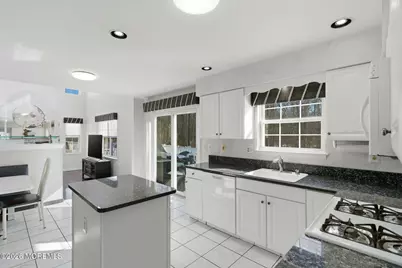 42 Diamond Lane, Howell Township, NJ 07731 - Photo 12