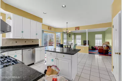 18 Lysbeth Lane, Matawan, NJ 07747 - Photo 12