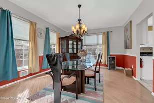 18 Lysbeth Ln, Matawan, NJ 07747 - Photo 14