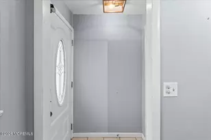 512 Clairmore Ave, Lanoka Harbor, NJ 08734 - Photo 4