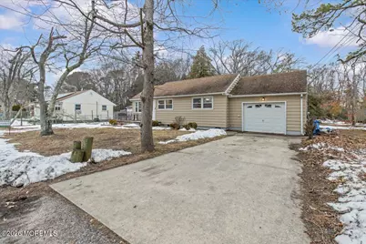 512 Clairmore Avenue, Lanoka Harbor, NJ 08734 - Photo 2