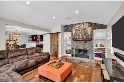 7 Pennsylvania Avenue, Jackson, NJ 08527 - Photo 14