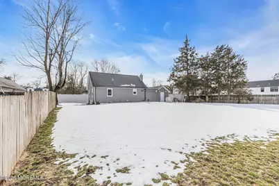 15 Pica Place, Tinton Falls, NJ 07724 - Photo 44